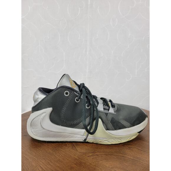 Nike Zoom Freak 1 Kids Basketball Shoes 6 Smoke Gray Sneakers BQ5633-050 - Picture 5 of 15